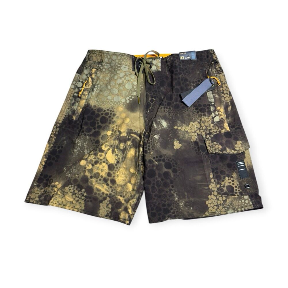 Depactus Long Range Board Shorts Camo Size 32 Surf Stretch Beach BNWT